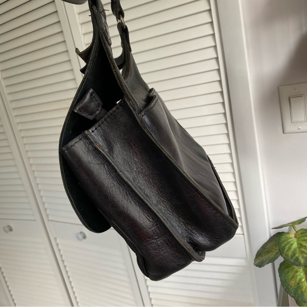 Patricia Nash Black Leather Crossbody Bag - Picture 6 of 12